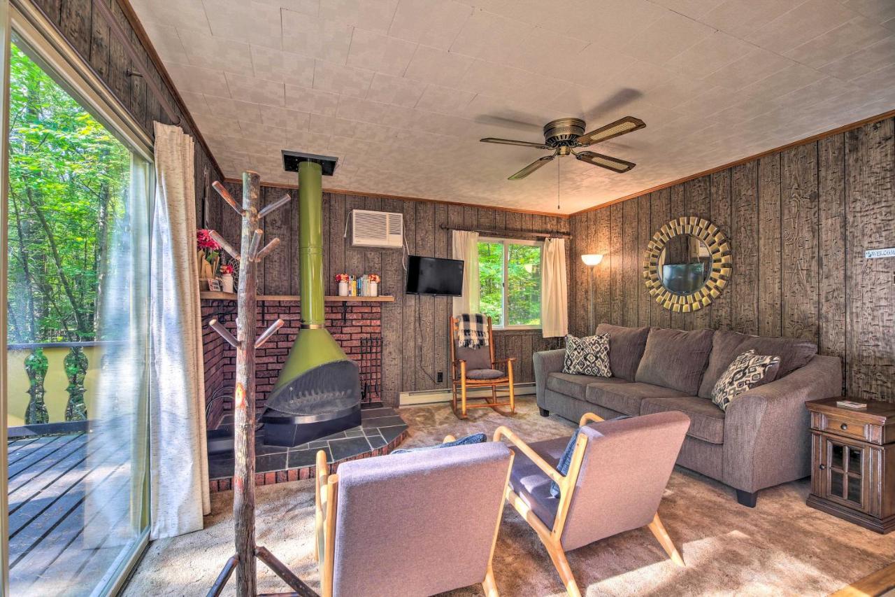 Cozy Adirondacks Cabin Walk To Lake Eaton! Jay Exterior photo