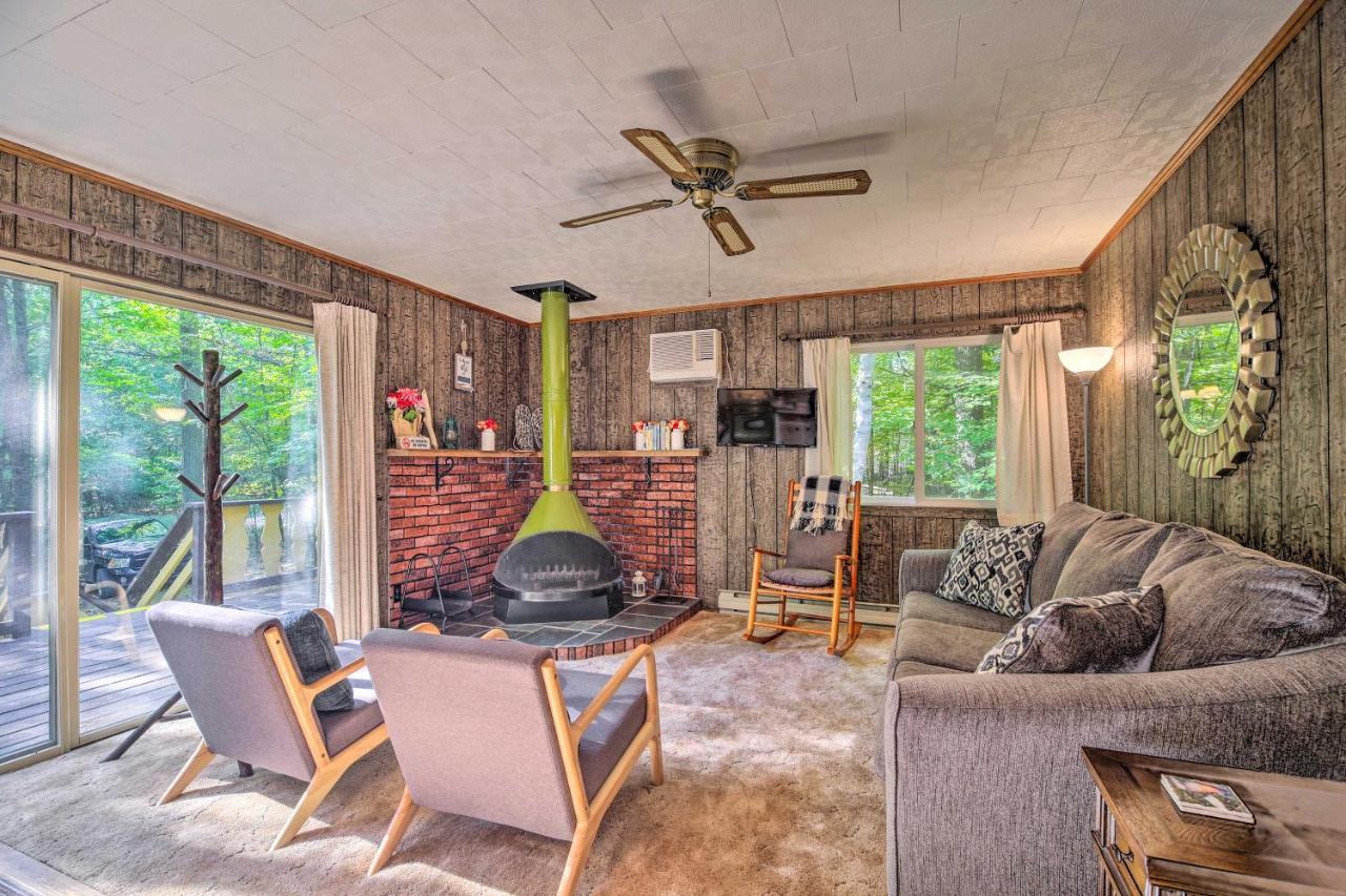 Cozy Adirondacks Cabin Walk To Lake Eaton! Jay Exterior photo